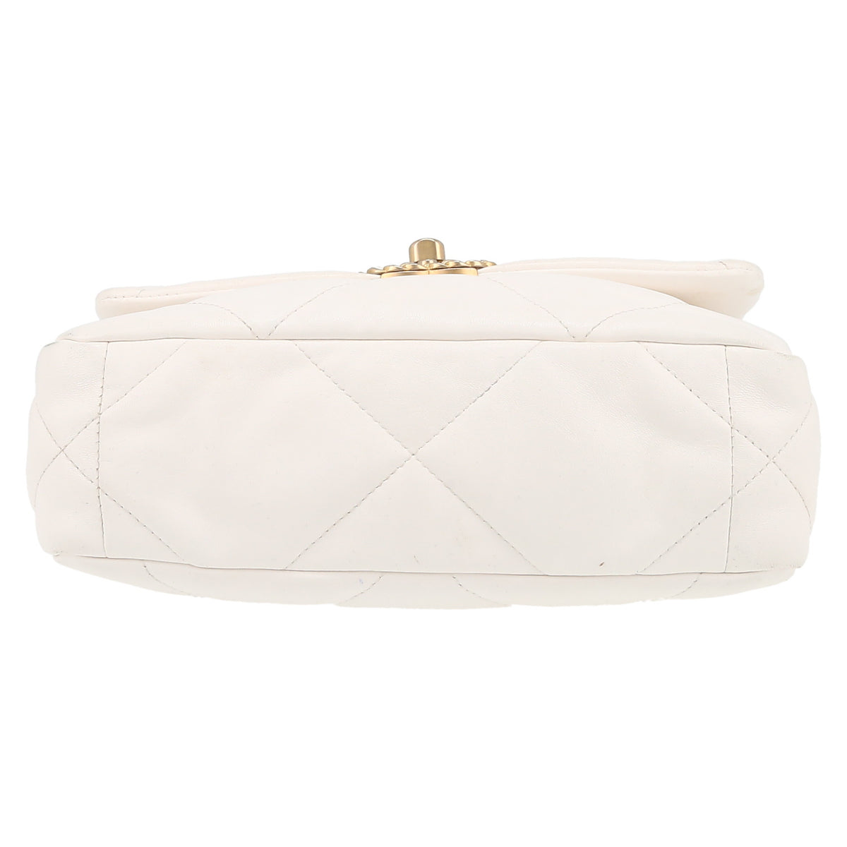 Chanel 19 shoulder bag in white quilted leather - DETAIL 4