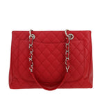 Chanel Shopping GST handbag in red quilted grained leather - DETAIL 4