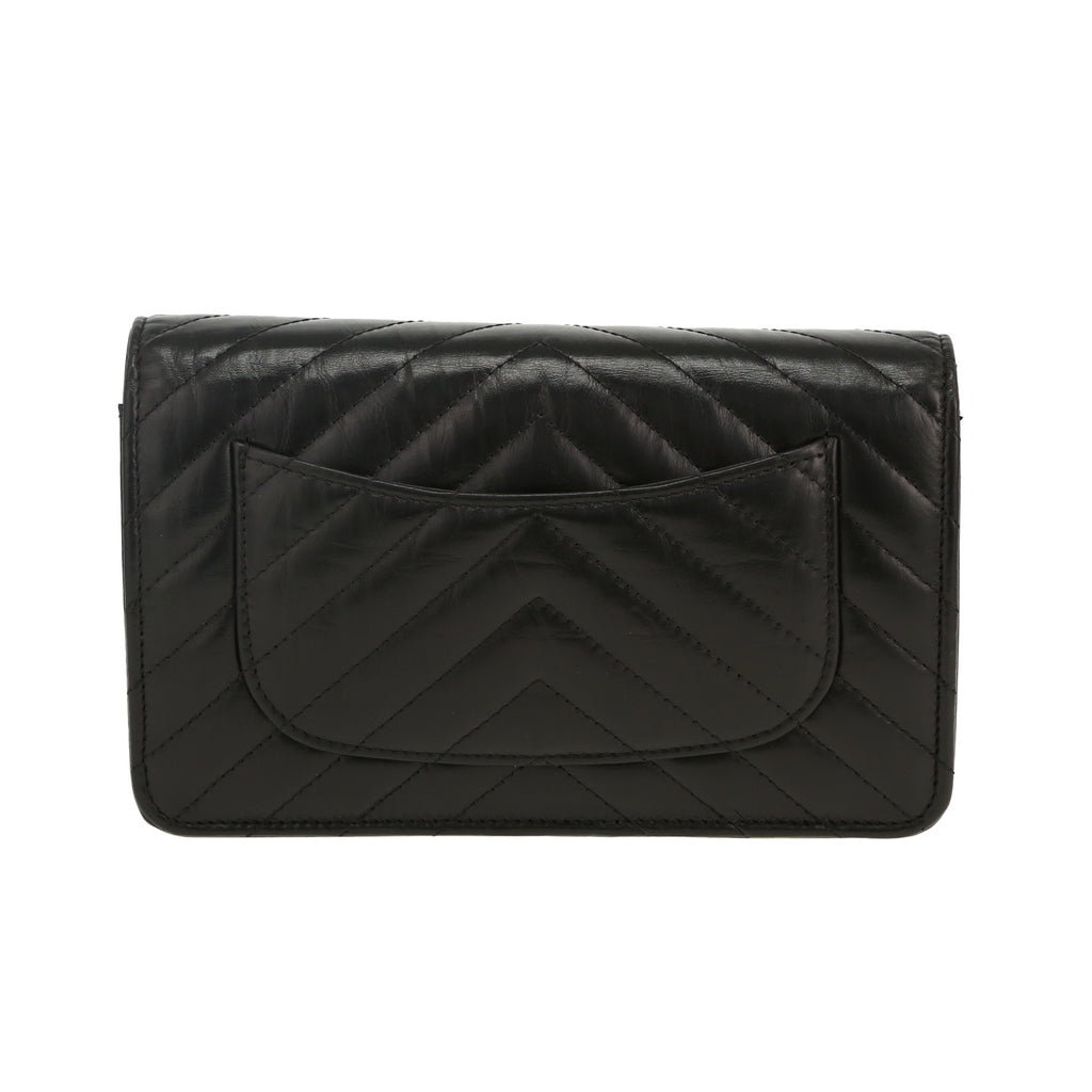 Chanel Wallet on Chain shoulder bag in black chevron quilted leather - DETAIL 4