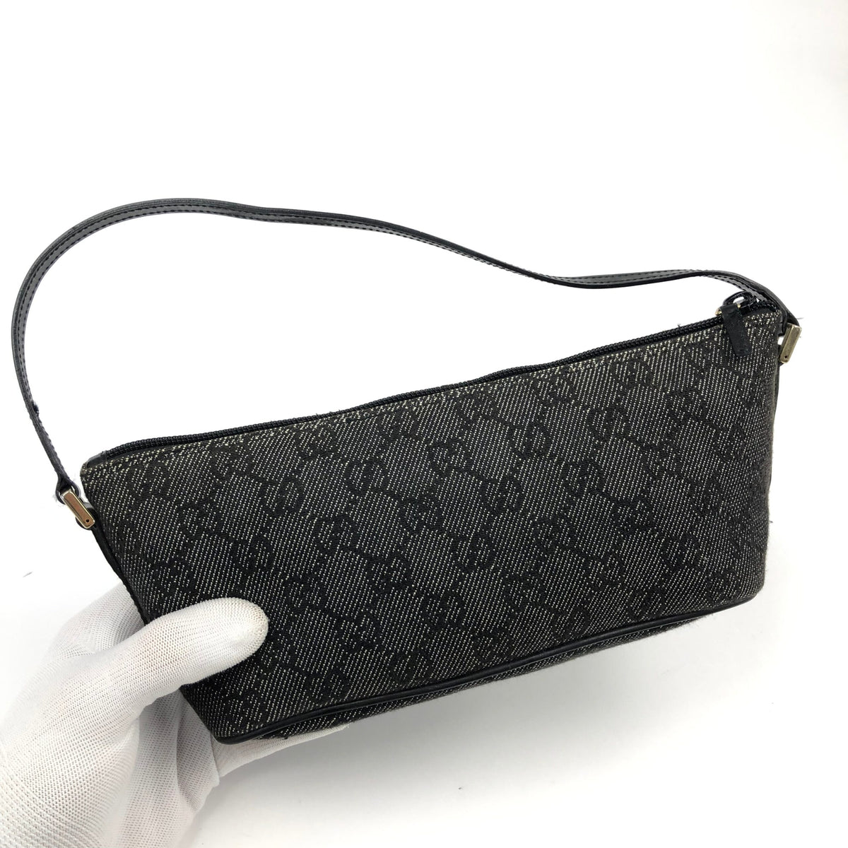 GUCCI MONOGRAM SHOULDER BAG