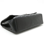 Chanel Timeless Maxi Jumbo handbag in black quilted leather - DETAIL 5