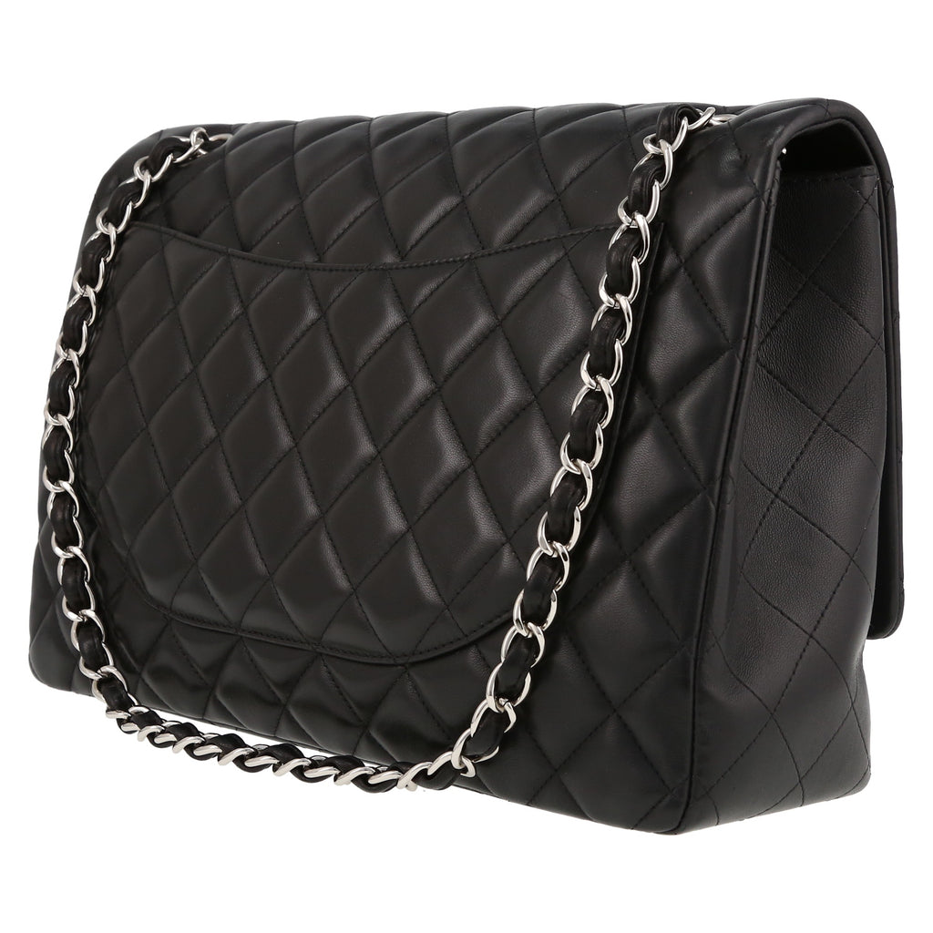 Chanel Timeless Maxi Jumbo shoulder bag in black quilted leather - DETAIL 5