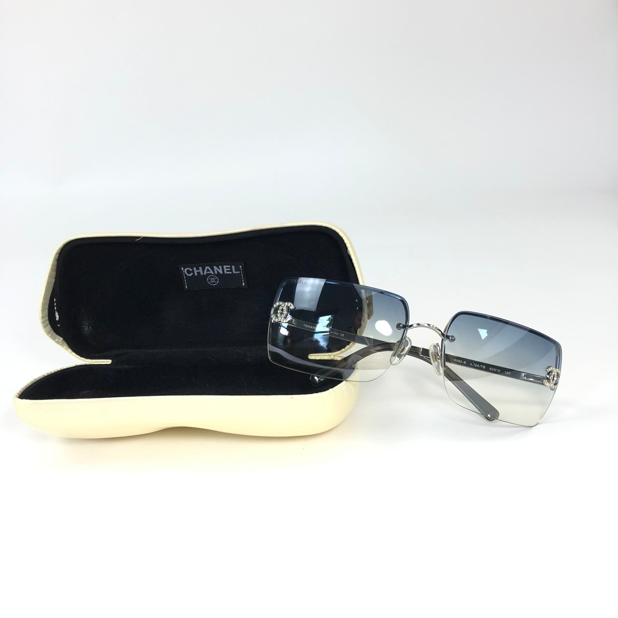 CHANEL RIMLESS SUNGLASSES