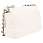 Chanel 19 shoulder bag in white quilted leather - DETAIL 6