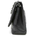Chanel Timeless Maxi Jumbo handbag in black quilted leather - DETAIL 6
