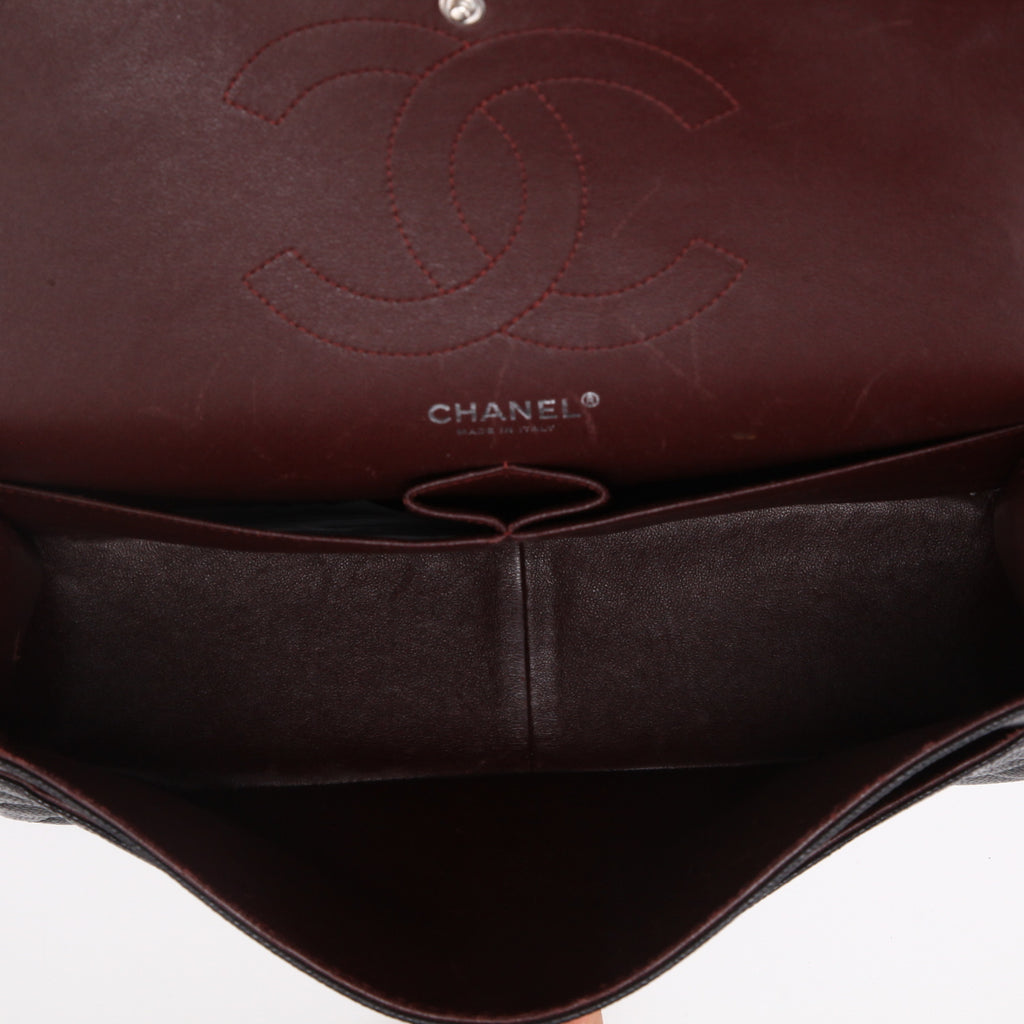 Chanel Timeless Jumbo shoulder bag in black quilted grained leather - DETAIL 8