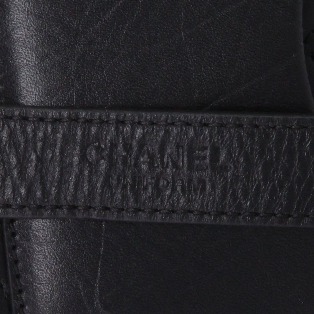 Chanel Pochette ceinture clutch-belt in black grained leather - DETAIL 9