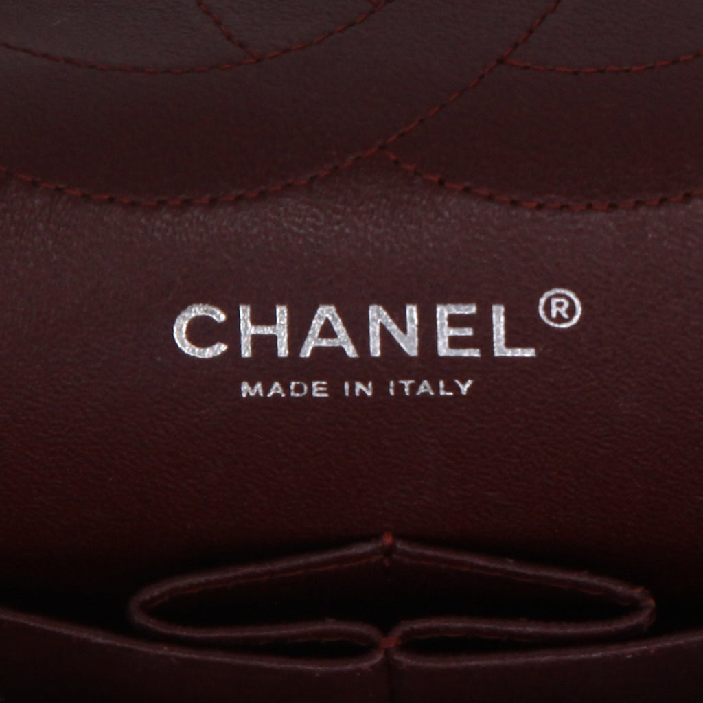 Chanel Timeless Jumbo shoulder bag in black quilted grained leather - DETAIL 9