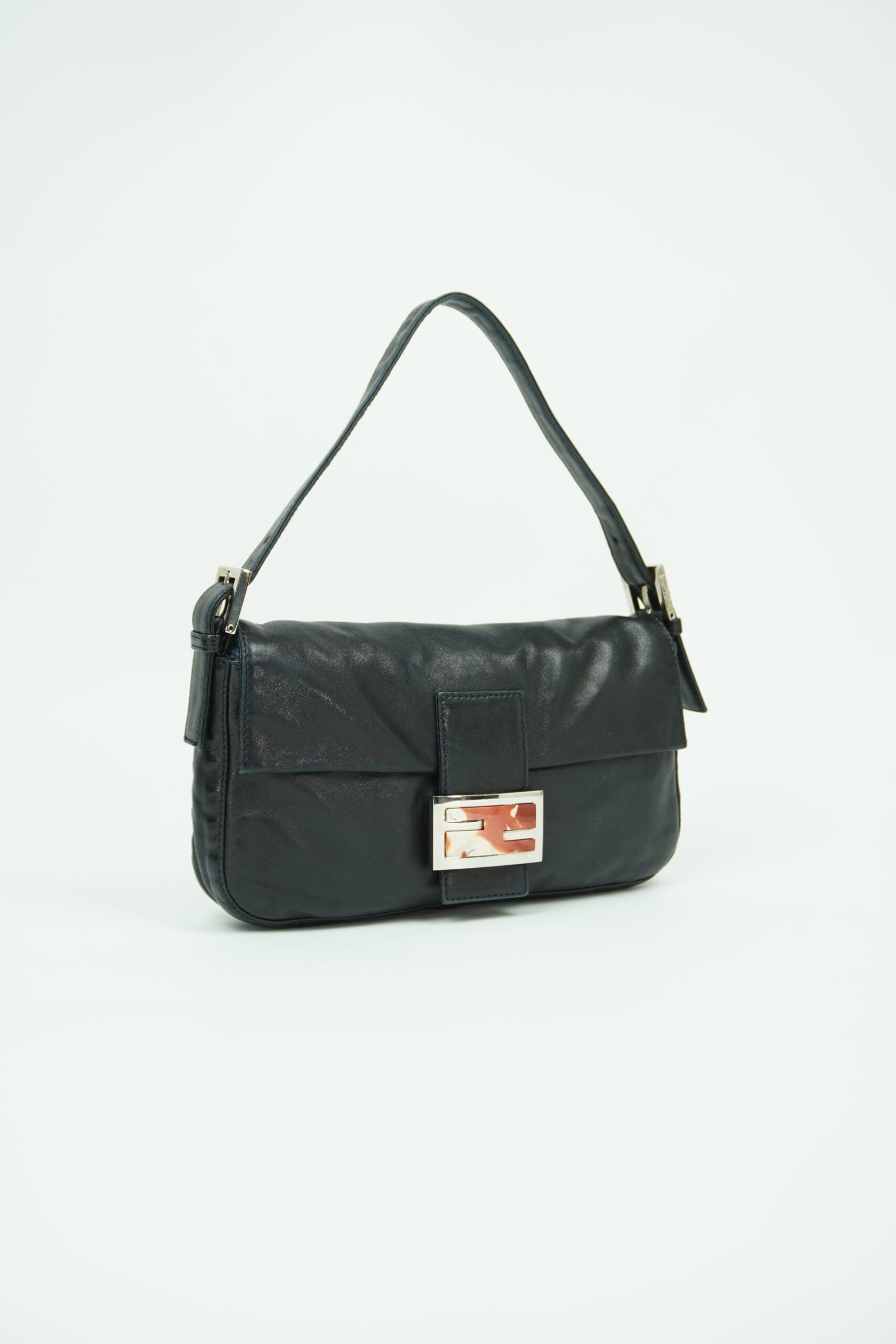 FENDI LEATHER BAGUETTE WITH MARBLE BUCKLE