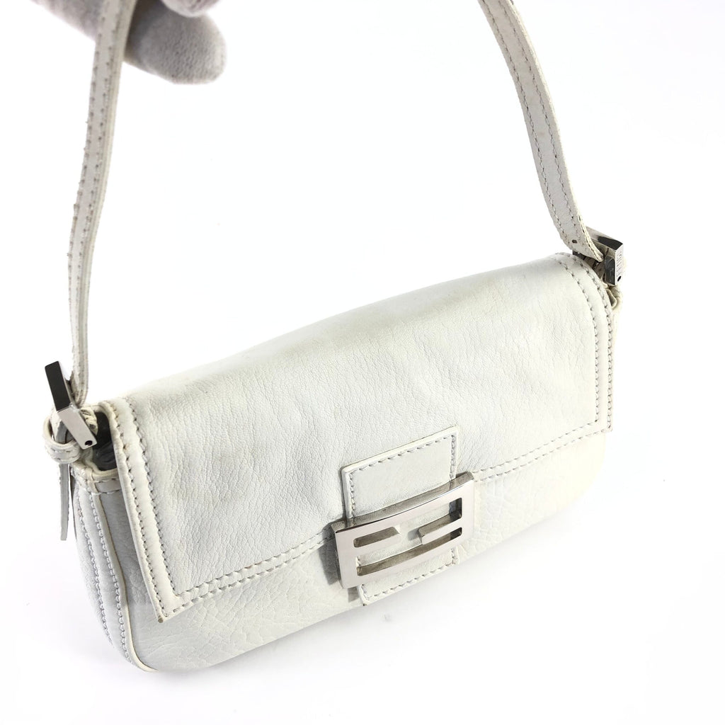 FENDI LEATHER BAGUETTE BAG