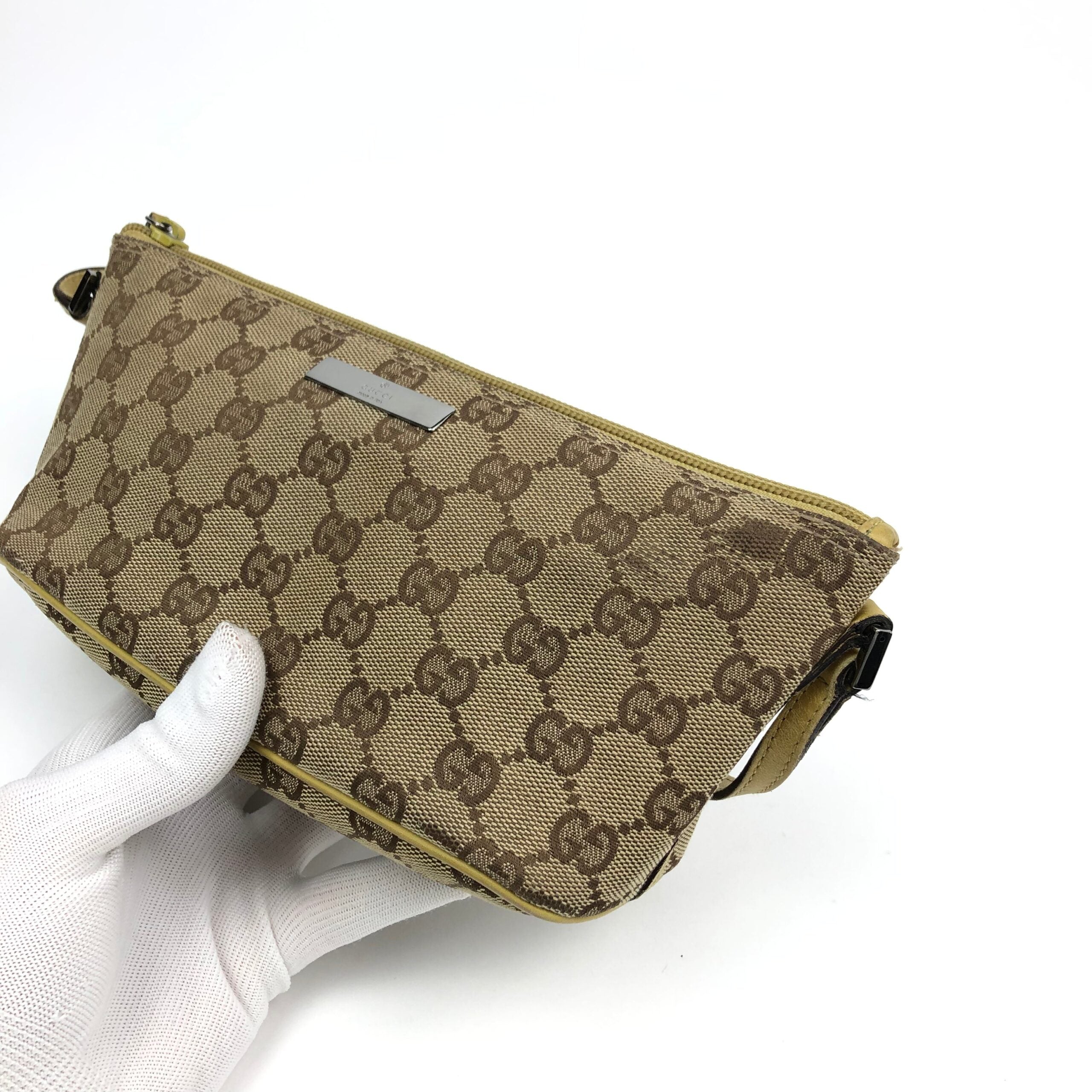 GUCCI MONOGRAM SHOULDER BAG