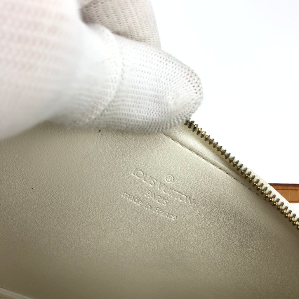 LOUIS VUITTON LEXINGTON VERNIS POCHETTE BAG
