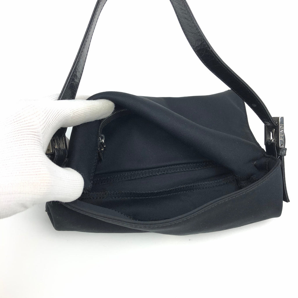 FENDI JERSEY BAGUETTE SHOULDER BAG IN BLACK