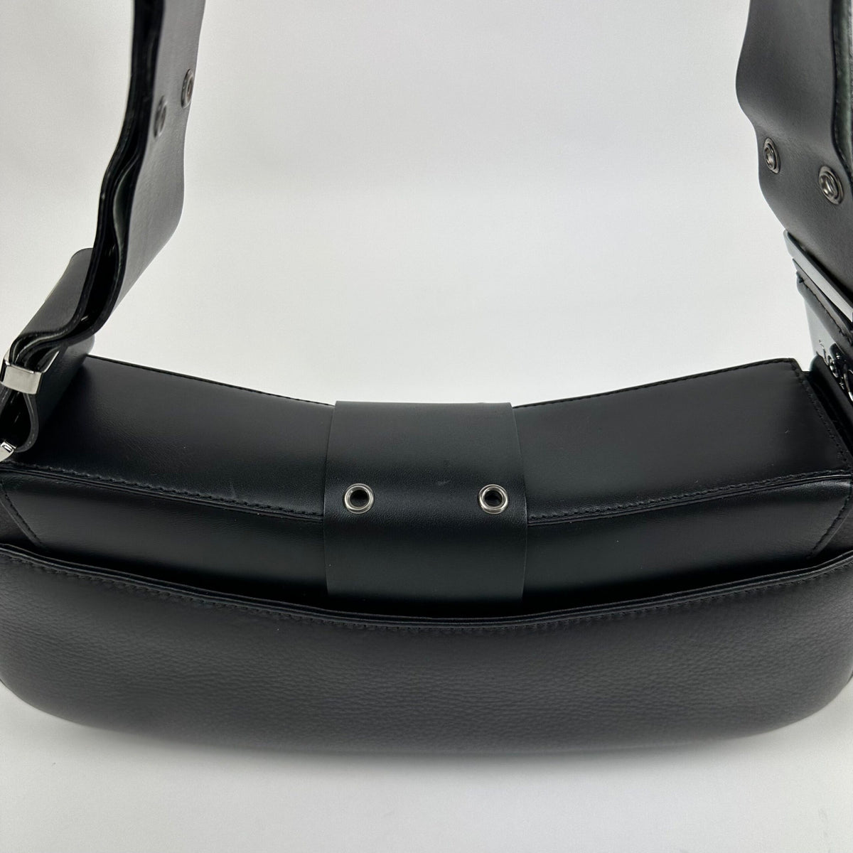 CHRISTIAN DIOR STREET CHIC COLUMBUS SHOULDER BAG