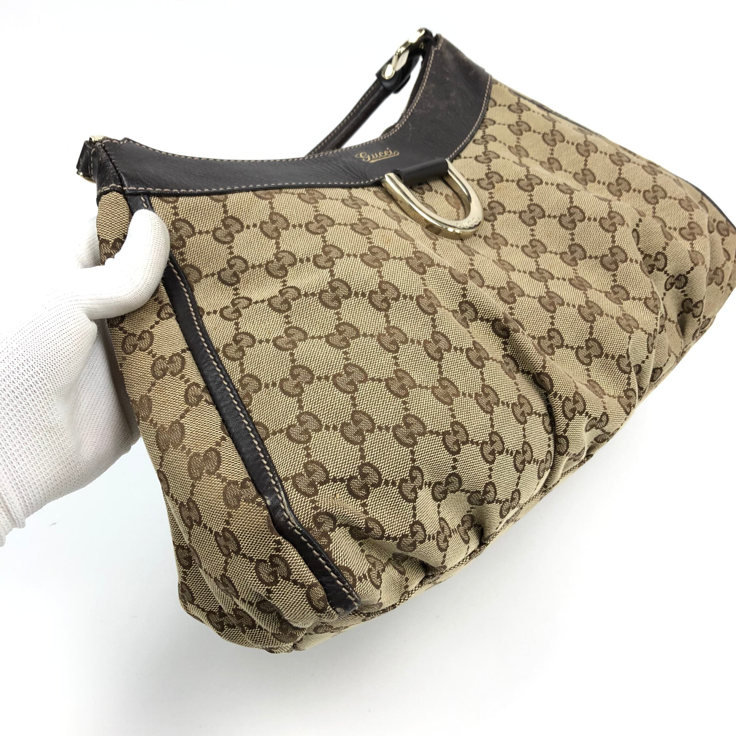 GUCCI MONOGRAM ABBEY SHOULDER BAG