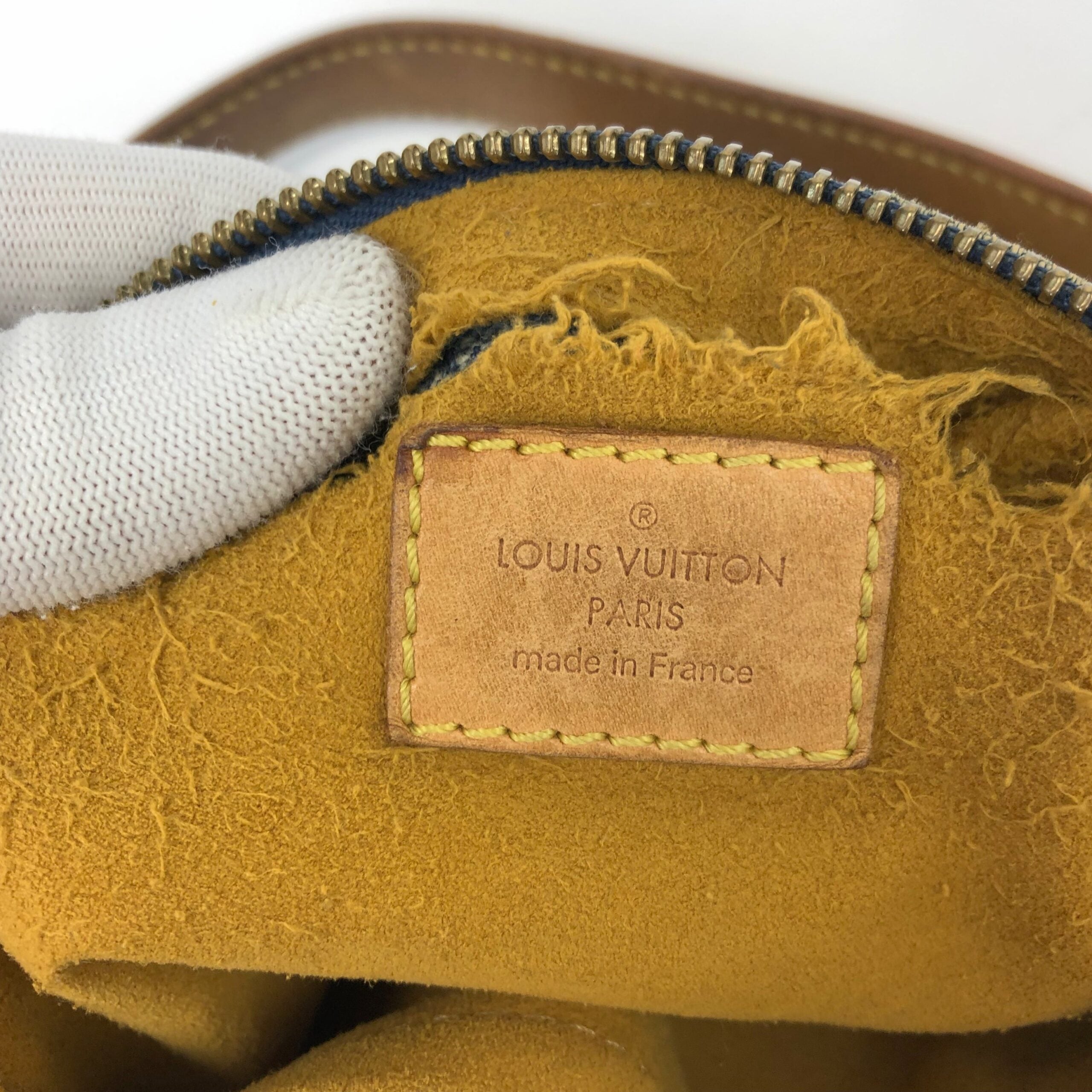 LOUIS VUITTON BAGGY PM DENIM SHOULDER BAG