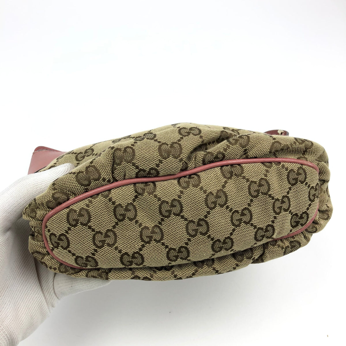 GUCCI MONOGRAM SHOULDER BAG