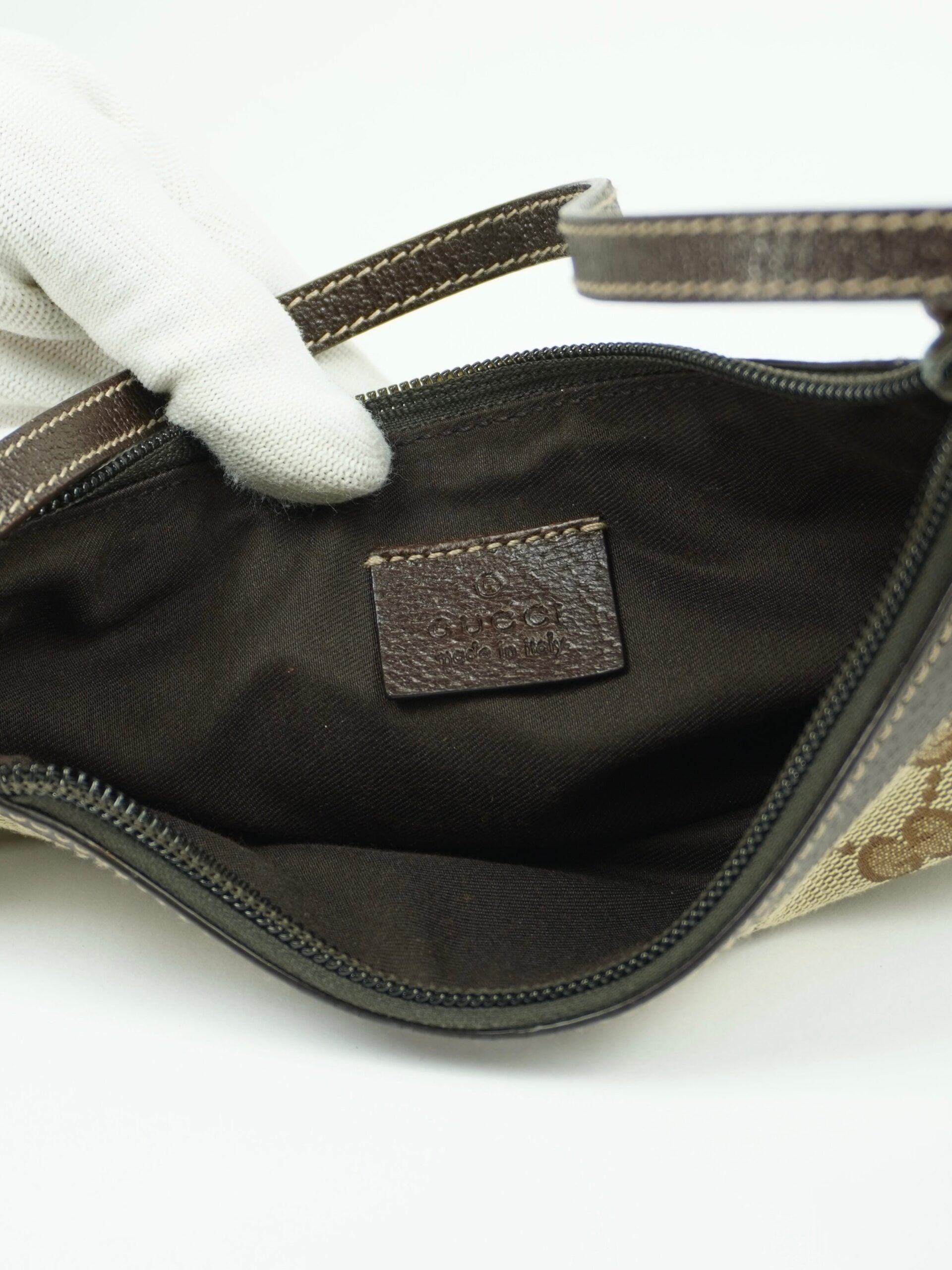 GUCCI MONOGRAM BAG WITH CHARM