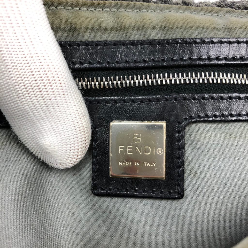 FENDI CASHMERE WOOL BAGUETTE SHOULDER BAG