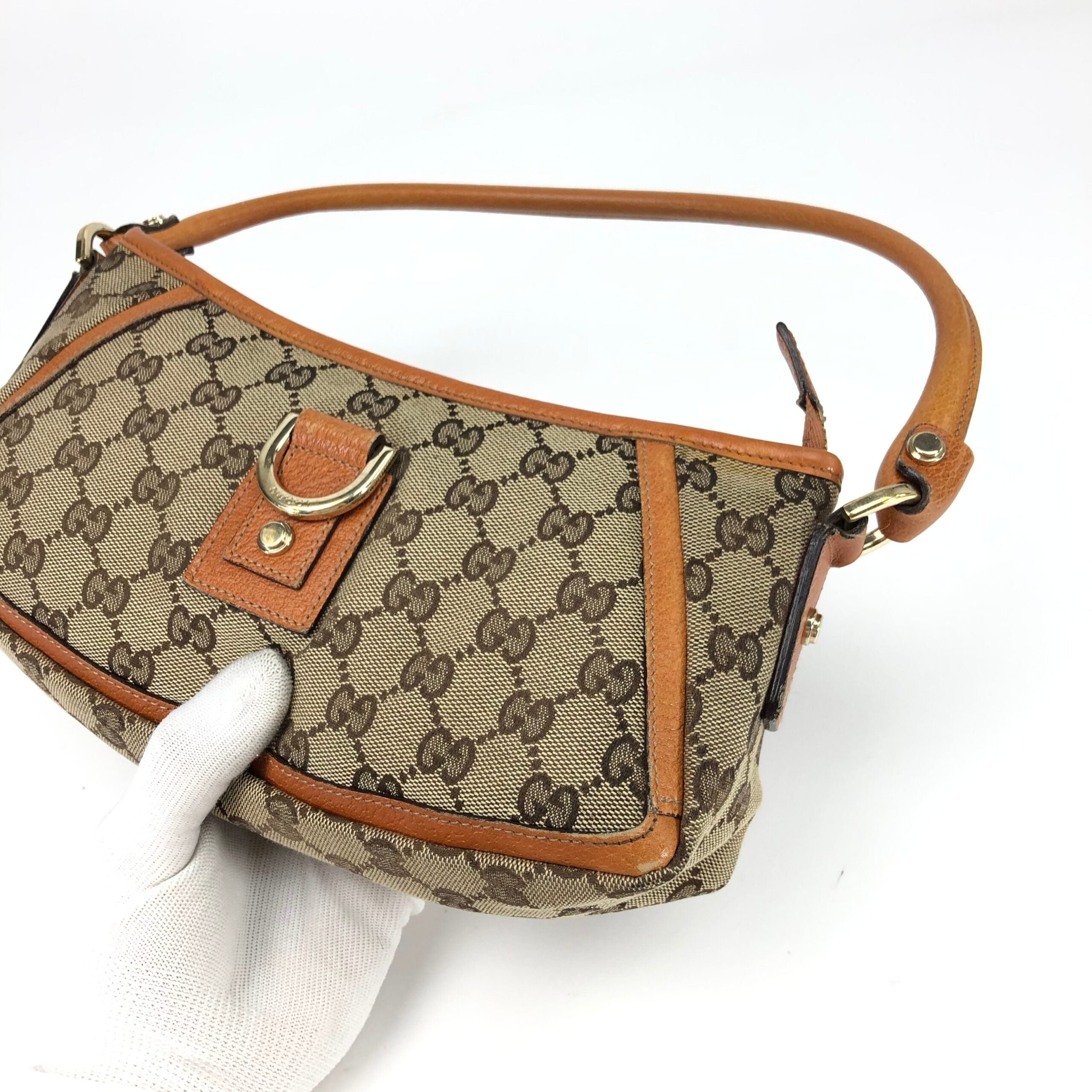 GUCCI MONOGRAM SHOULDER BAG