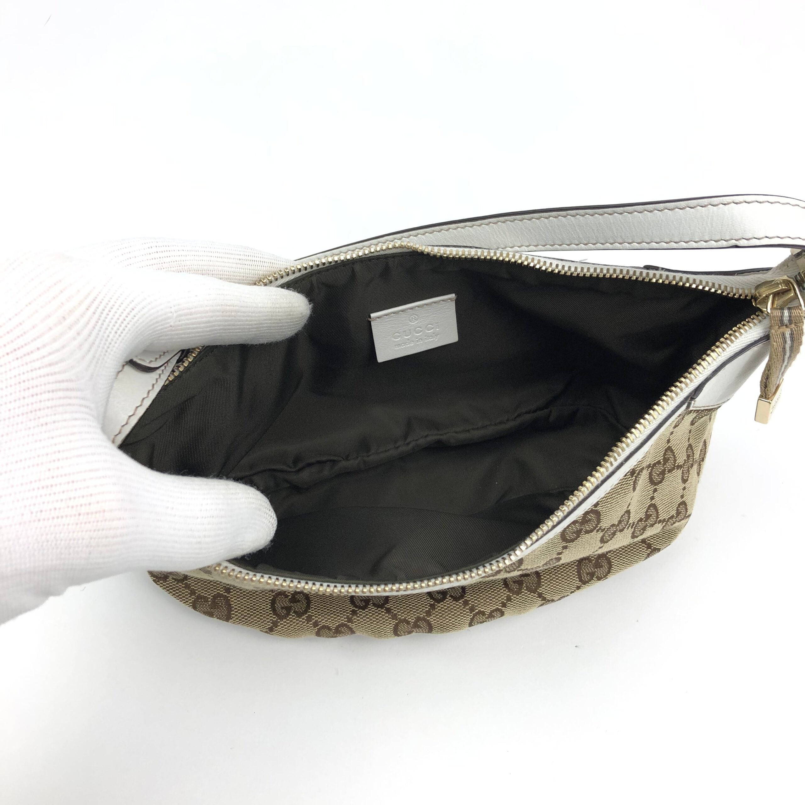 GUCCI MONOGRAM SHOULDER BAG