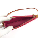 LOUIS VUITTON LEXINGTON VERNIS POCHETTE BAG
