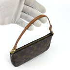 LOUIS VUITTON POCHETTE BAG