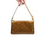LOUIS VUITTON VERNIS POCHETTE SHOULDER BAG