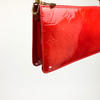 LOUIS VUITTON LEXINGTON POCHETTE SHOULDER BAG
