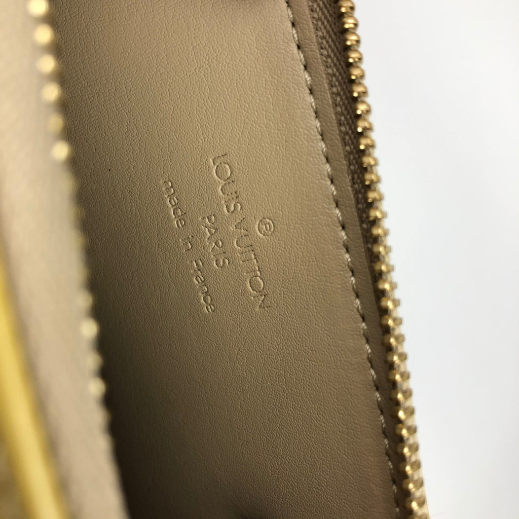 LOUIS VUITTON LEXINGTON POCHETTE SHOULDER BAG