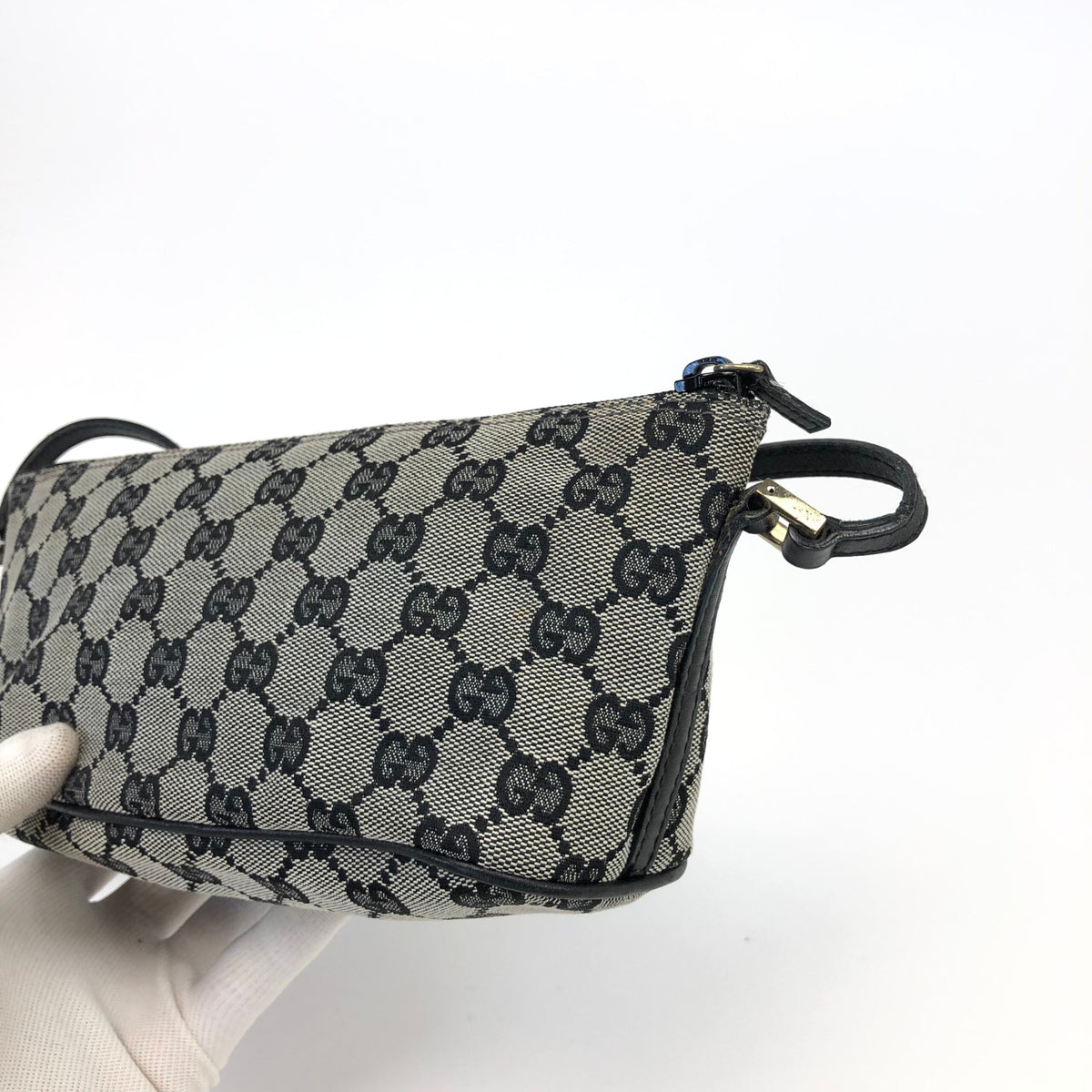 GUCCI MONOGRAM SHOULDER BAG