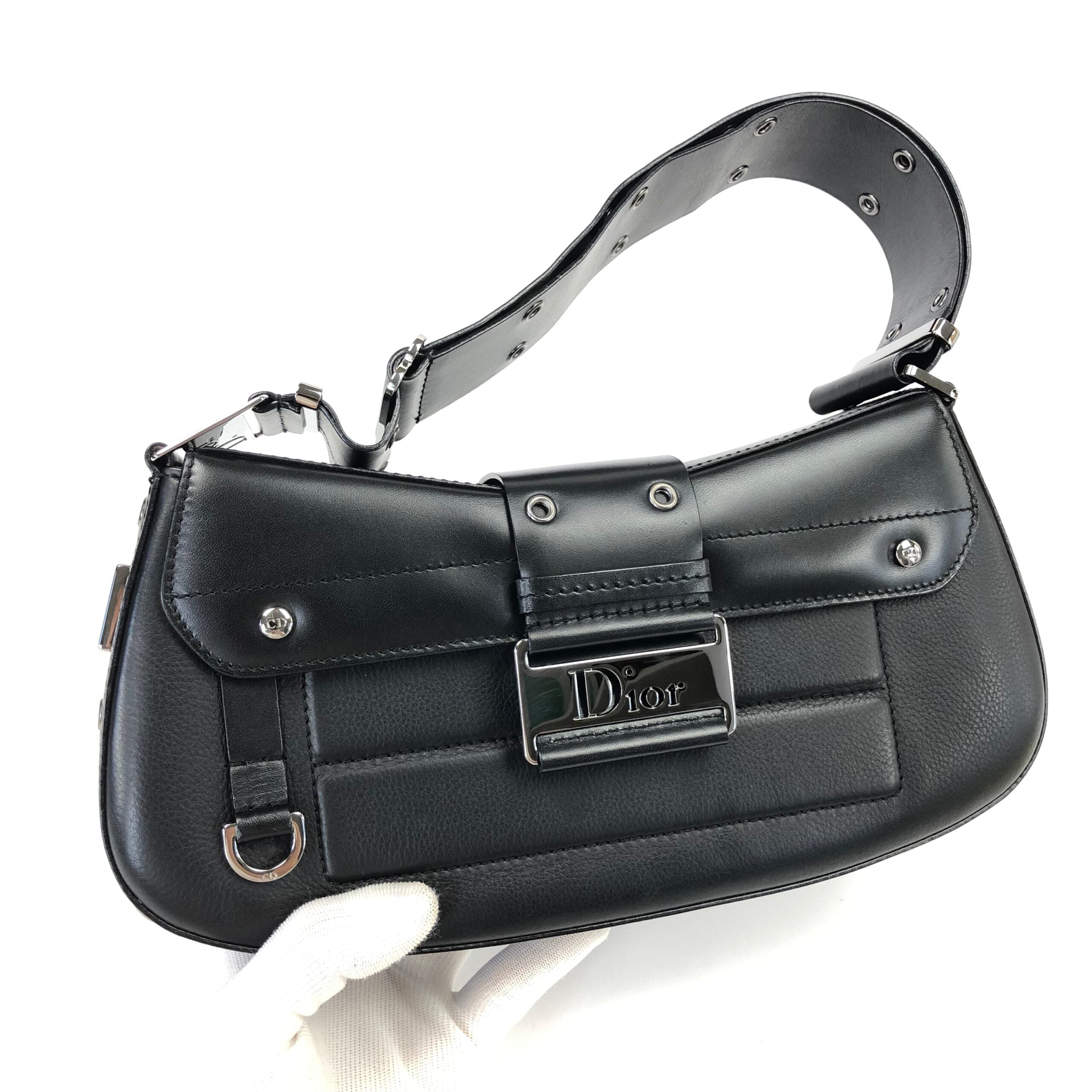 CHRISTIAN DIOR STREET CHIC COLUMBUS SHOULDER BAG