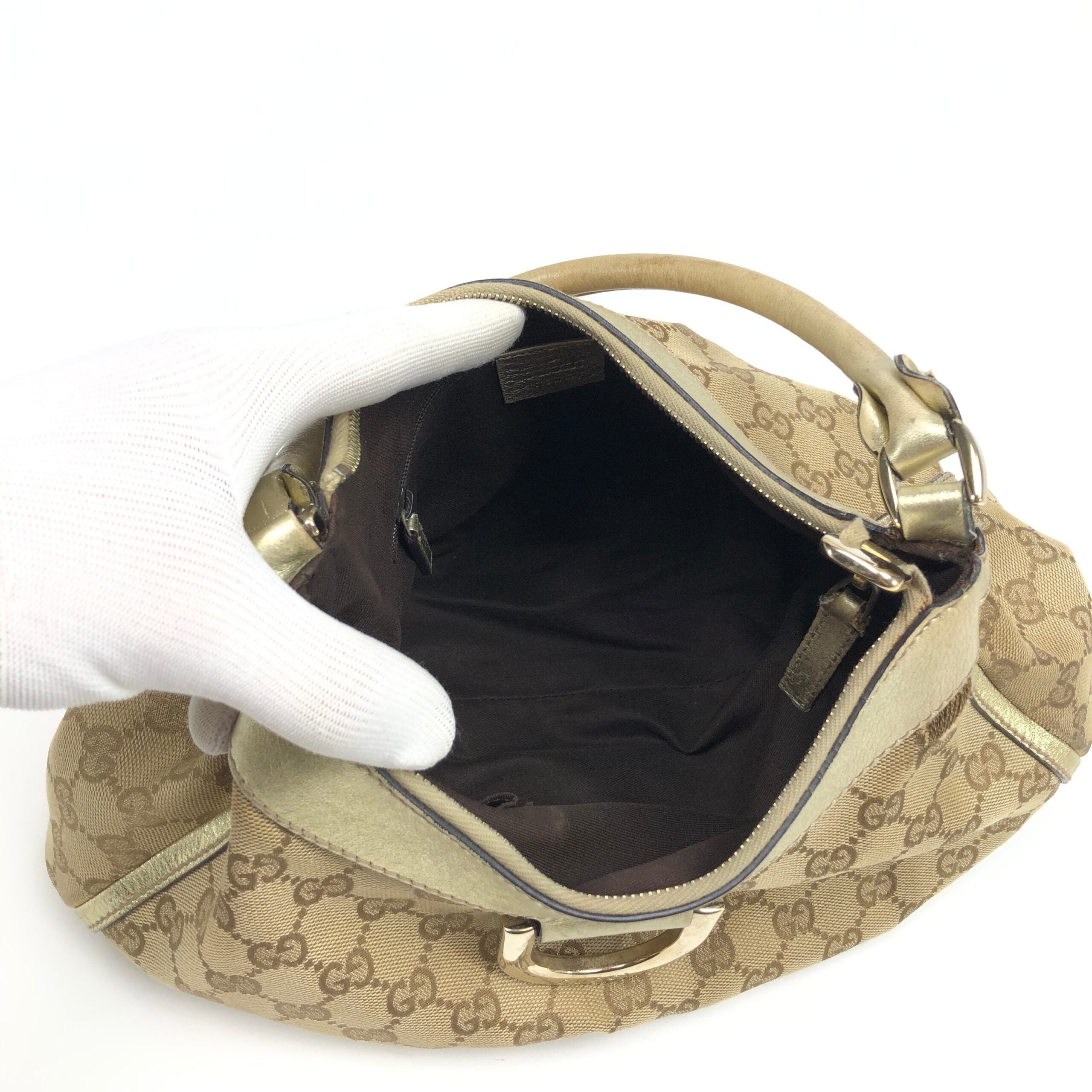 GUCCI MONOGRAM ABBEY SHOULDER BAG