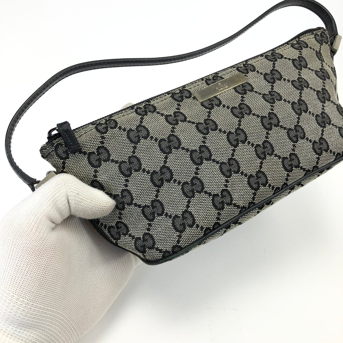 GUCCI MONOGRAM SHOULDER BAG