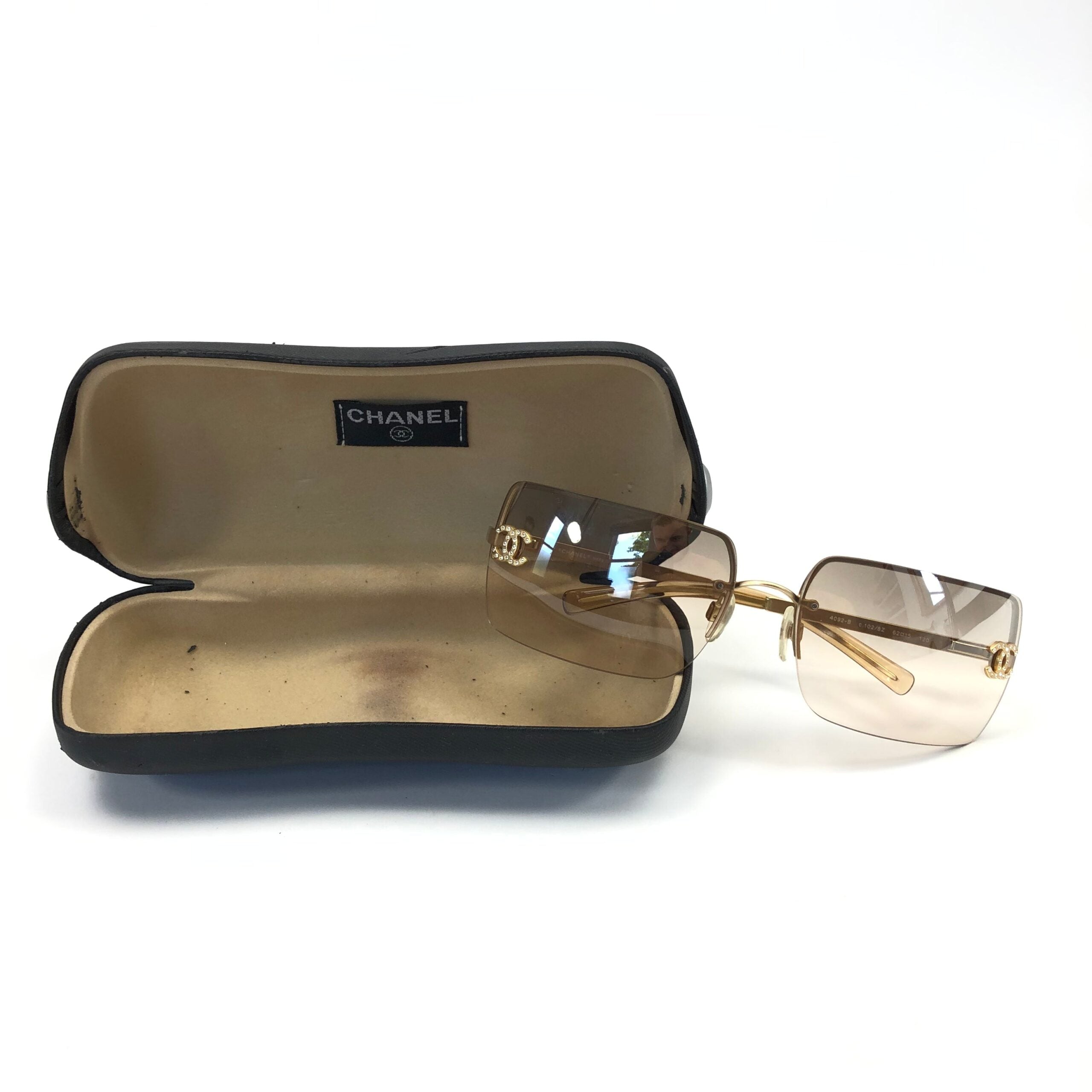 CHANEL RIMLESS SUNGLASSES