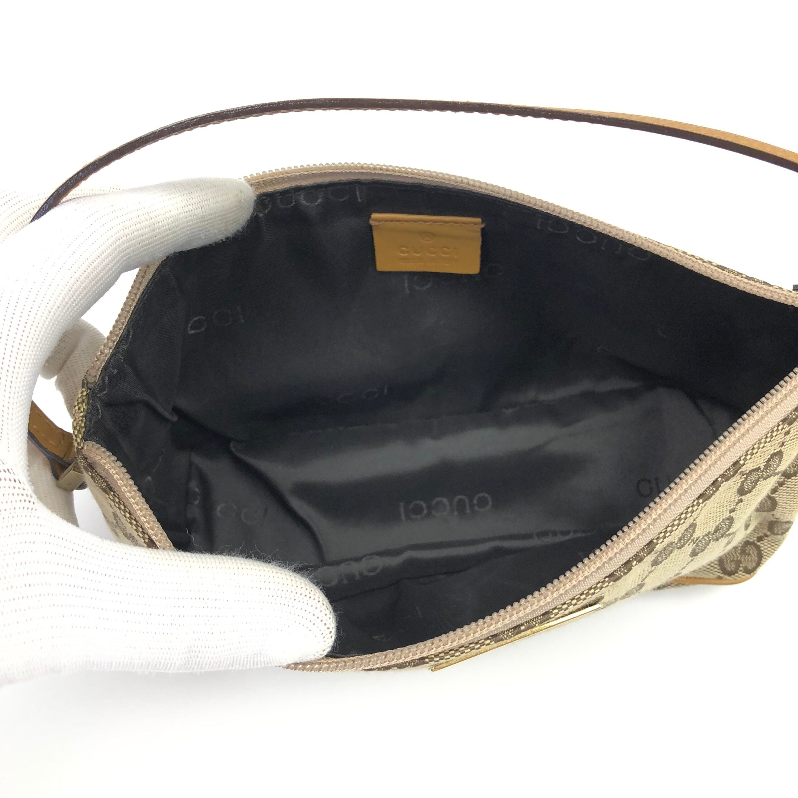 GUCCI MONOGRAM SHOULDER BAG