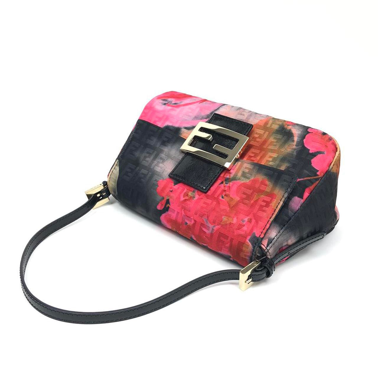 FENDI SHOULDER BAG