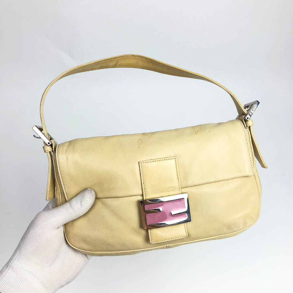 FENDI LEATHER BAGUETTE SHOULDER BAG