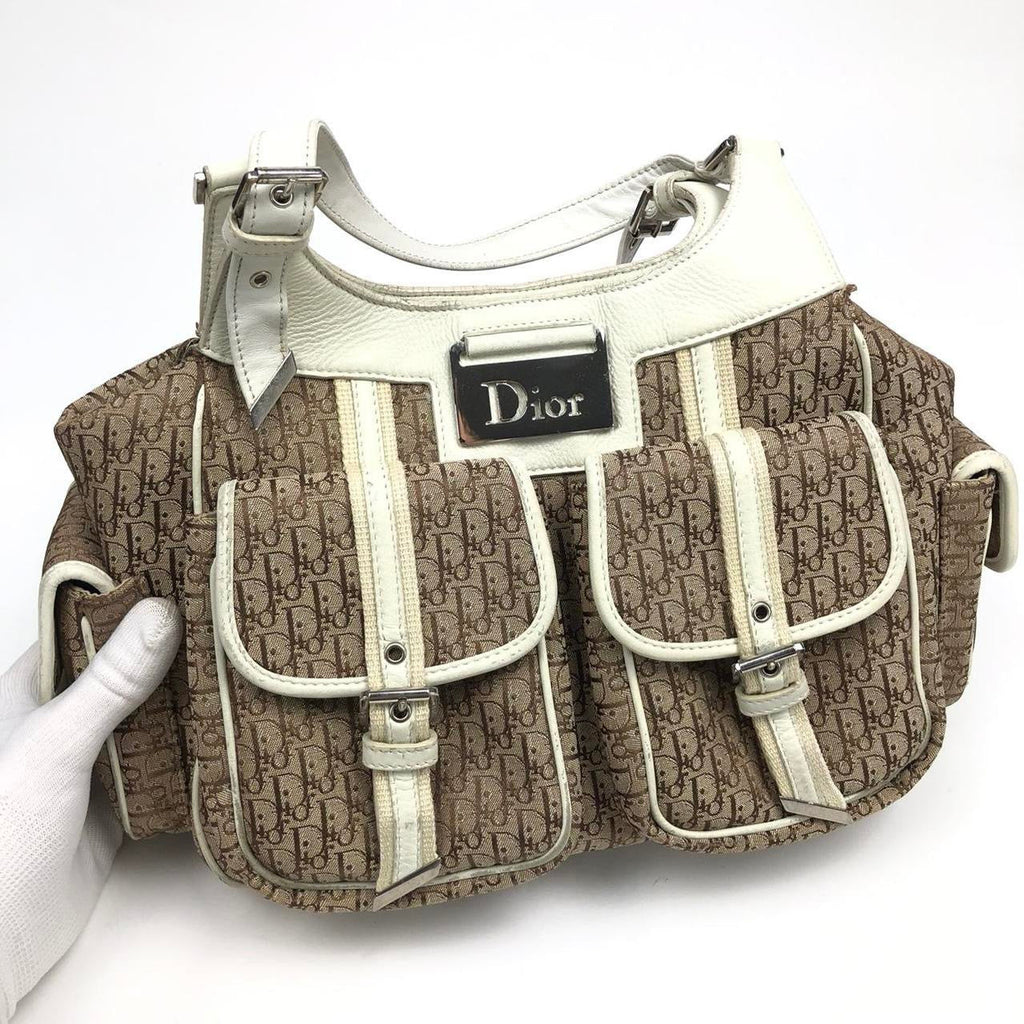 CHRISTIAN DIOR SHOULDER BAG
