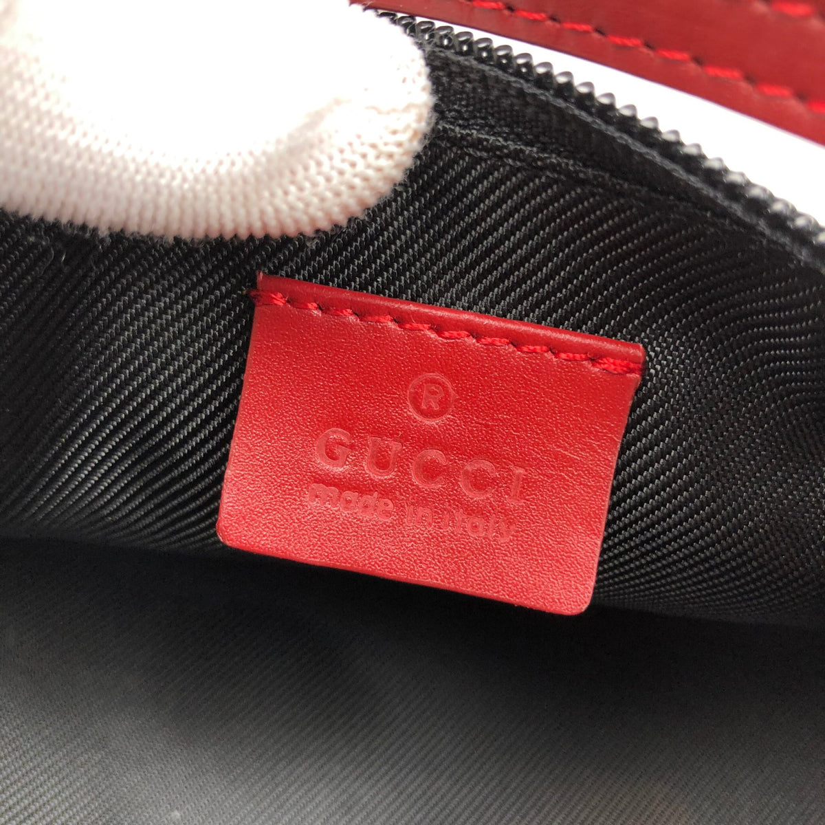 GUCCI MONOGRAM ABBEY SHOULDER BAG