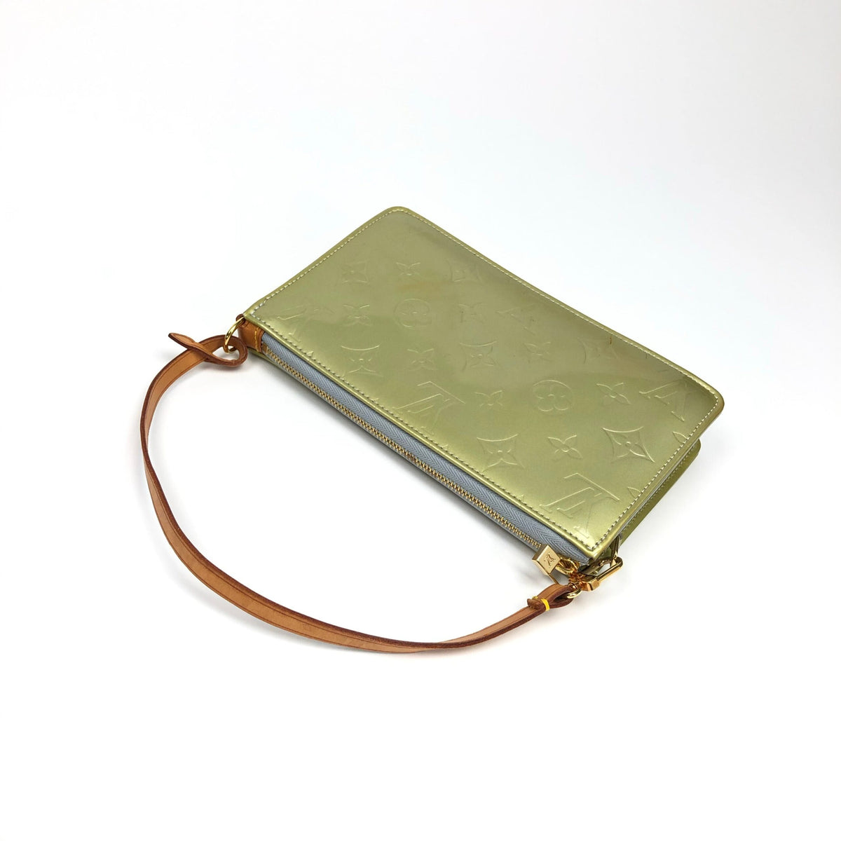 LOUIS VUITTON VERNIS POCHETTE SHOULDER BAG