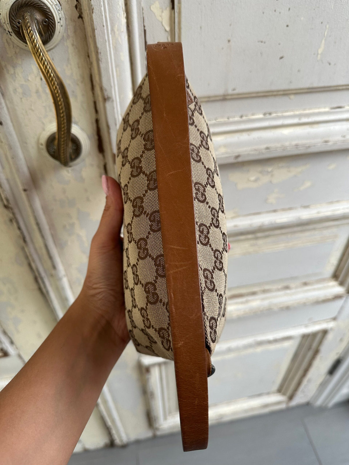 GUCCI MONOGRAM SHOULDER BAG