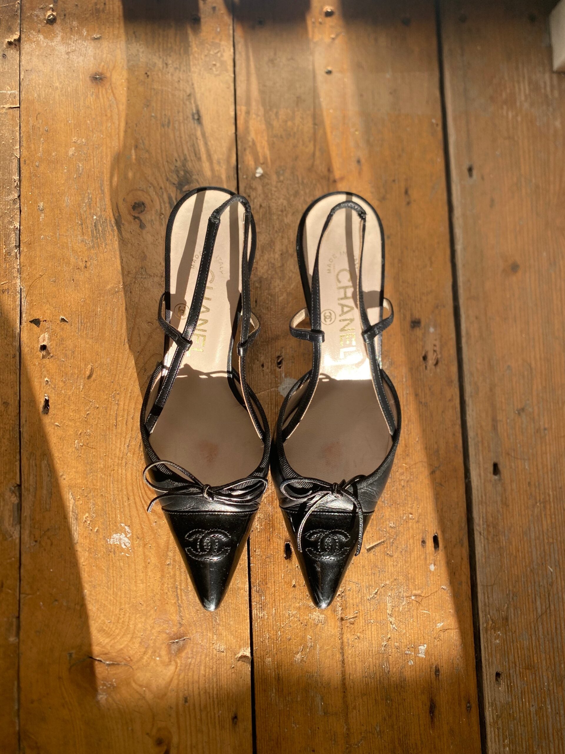 CHANEL LOGO BOW SLING-BACK MULE HEELS - UK 3 / US 5 / EU 36