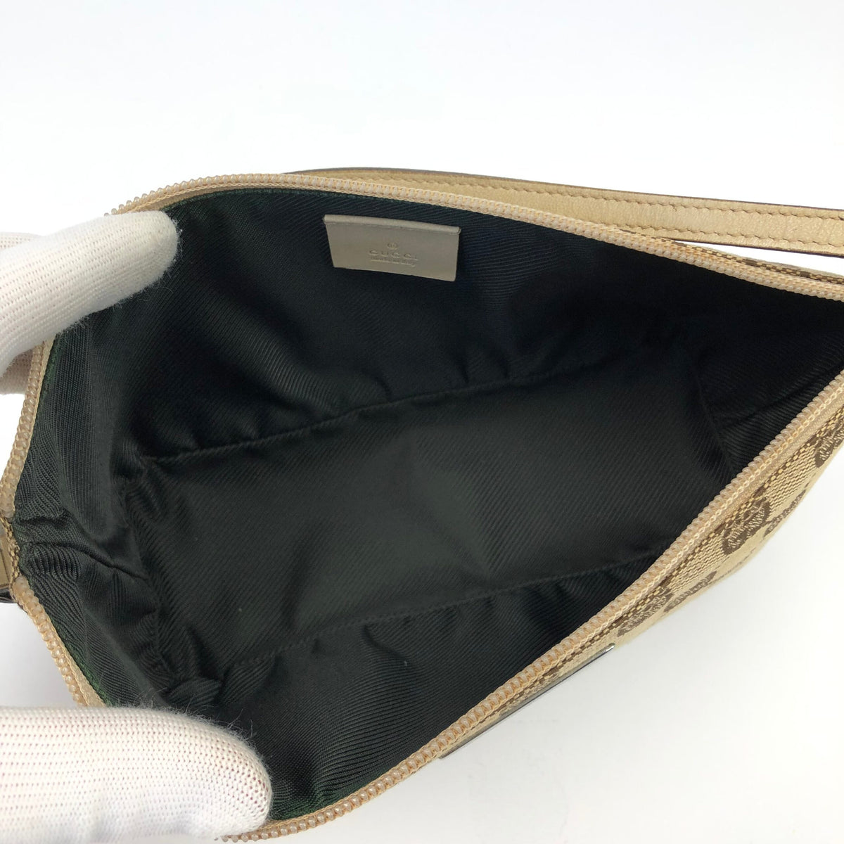 GUCCI MONOGRAM SHOULDER BAG