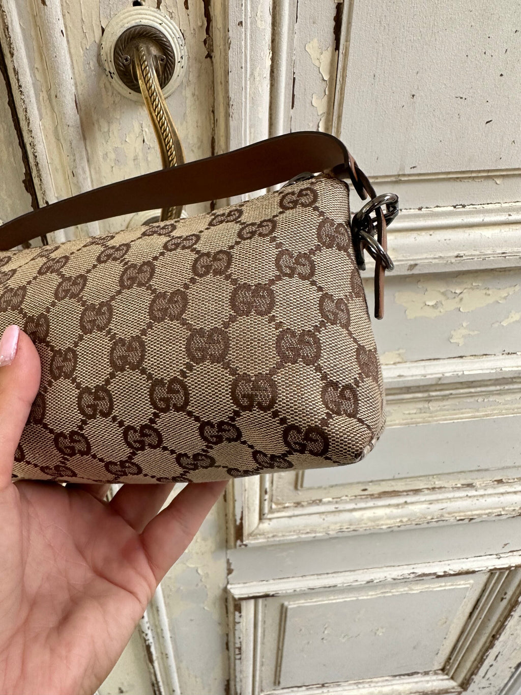GUCCI MONOGRAM SHOULDER BAG