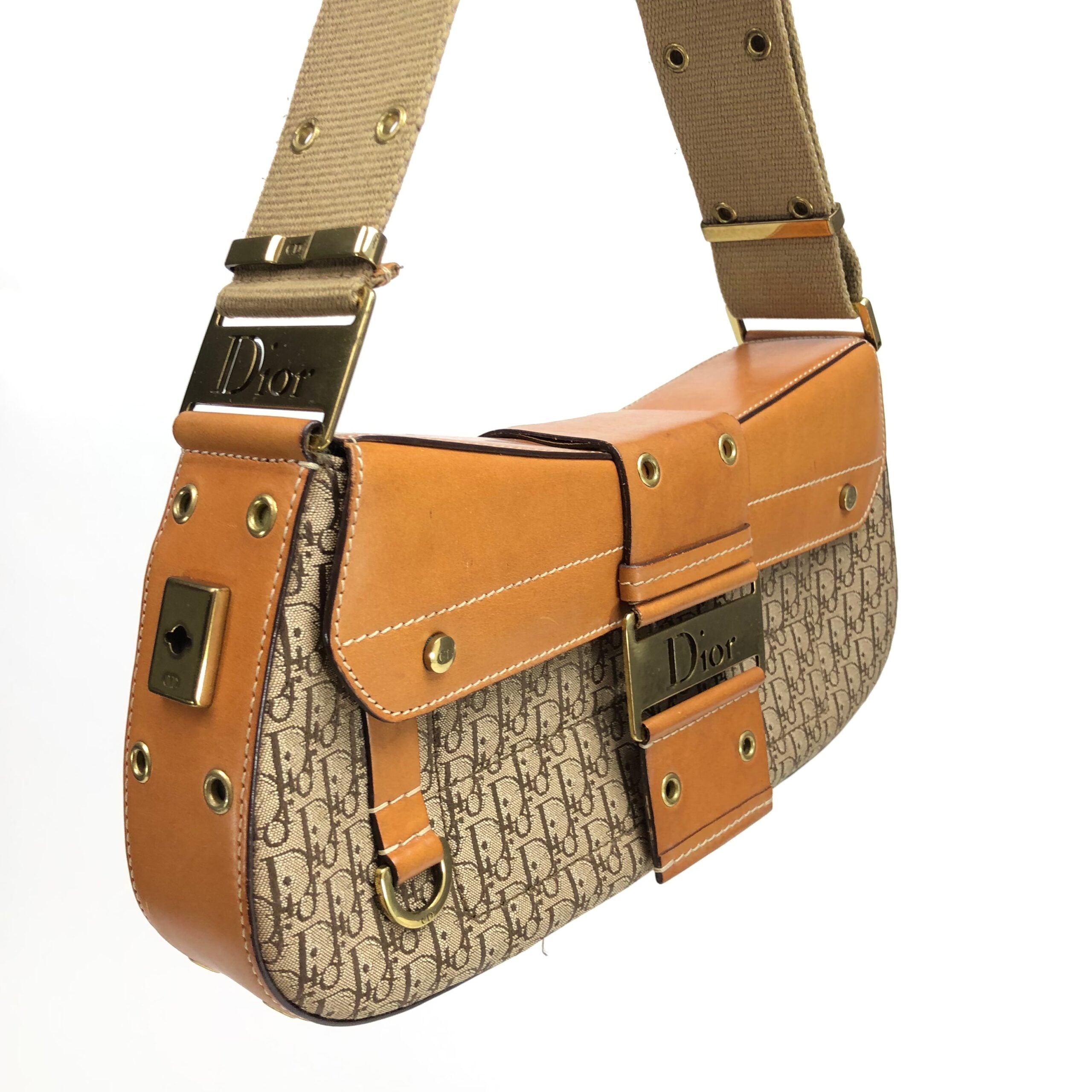 CHRISTIAN DIOR COLUMBUS SHOULDER BAG