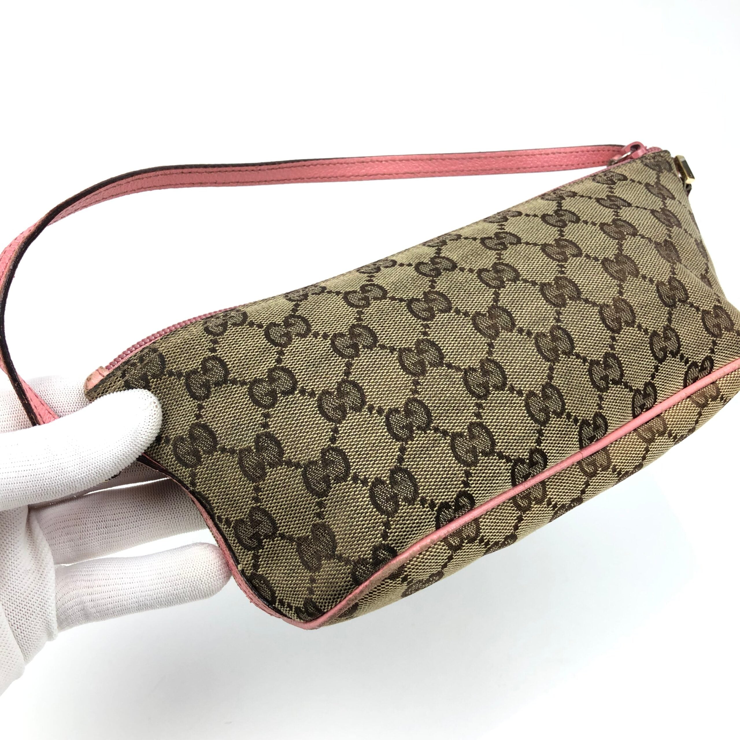 GUCCI MONOGRAM SHOULDER BAG