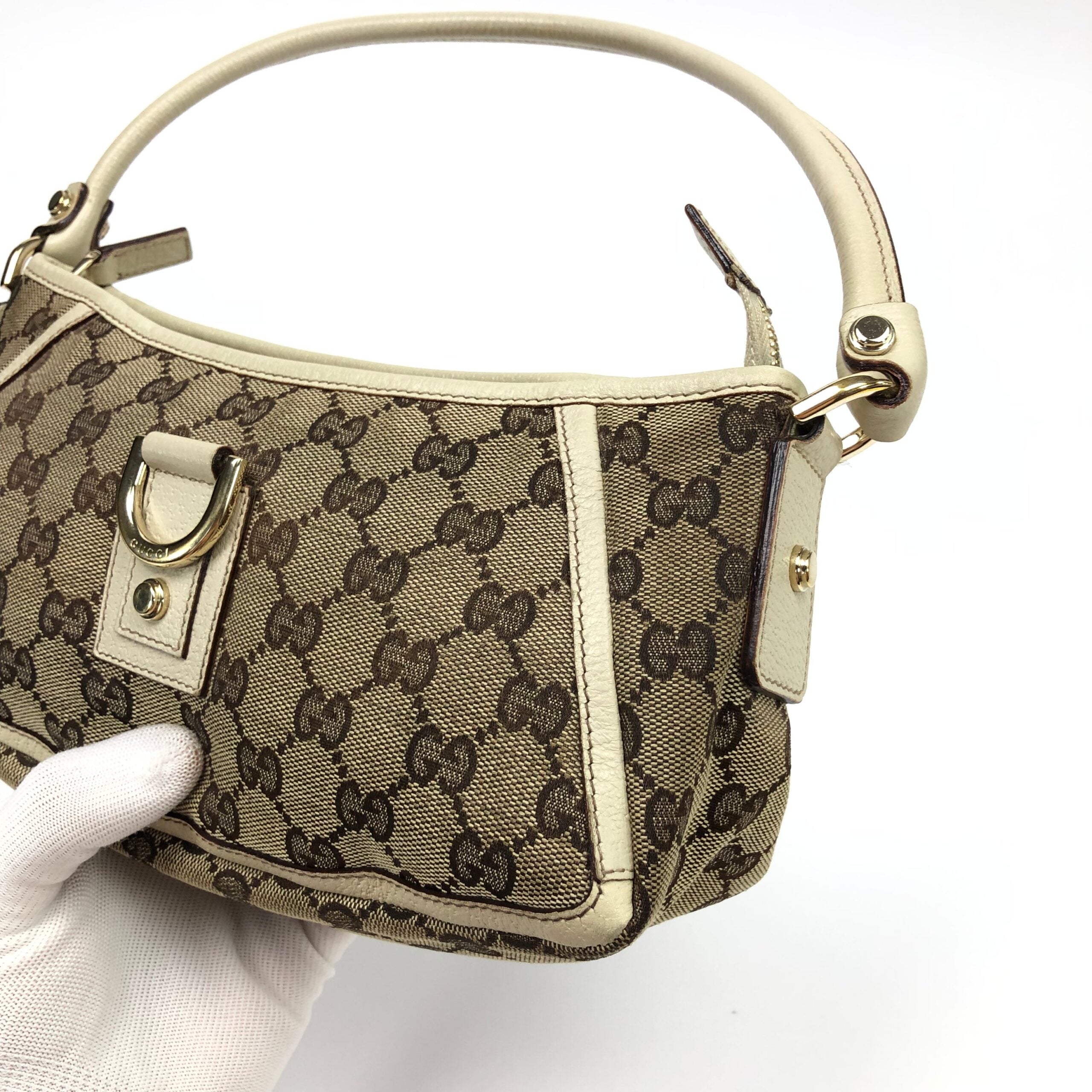 GUCCI MONOGRAM SHOULDER BAG