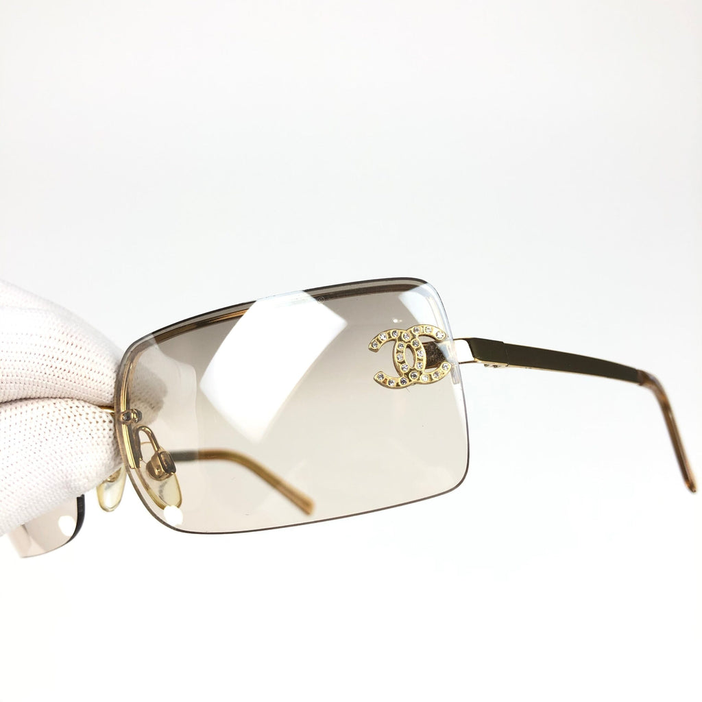CHANEL RIMLESS SUNGASSES