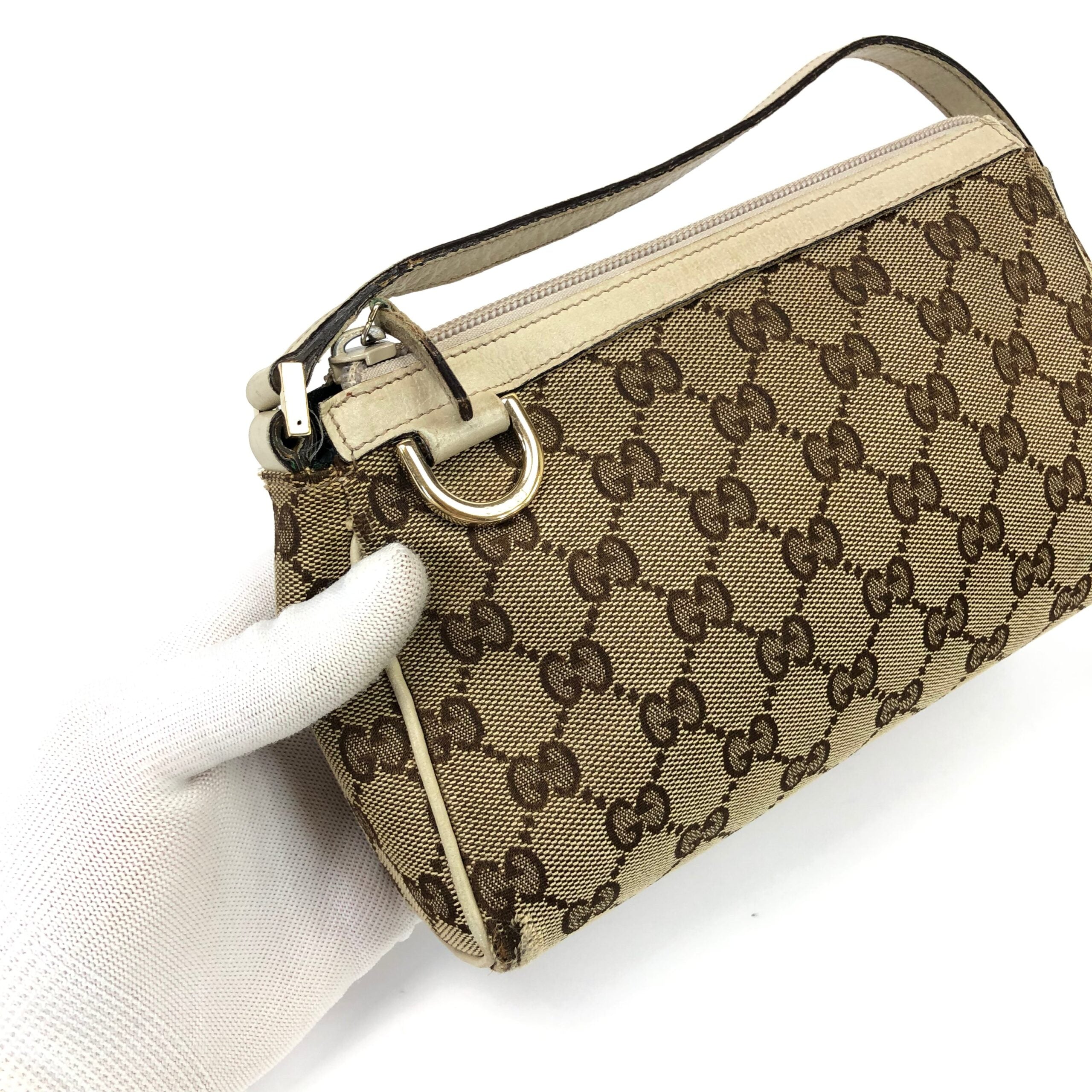 GUCCI MONOGRAM SHOULDER BAG